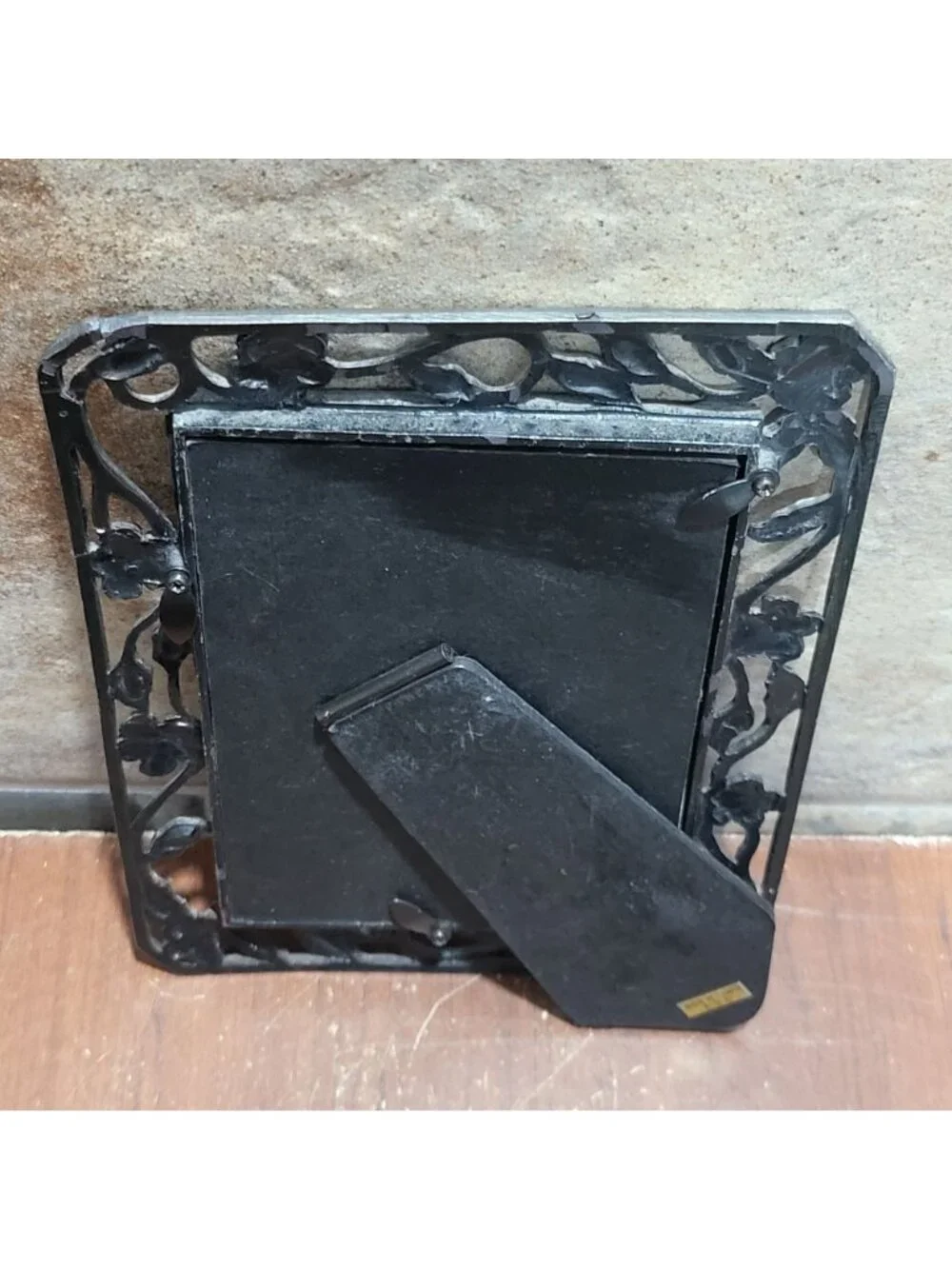 Vintage Cresco Pewter Picture Frame Floral Leaf Design